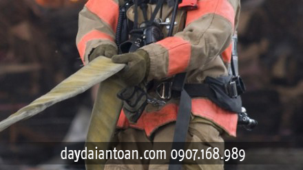 Dây đai an toàn Hàn Quốc nổi lên như một loại dây đai tối ưu nhất trong các loại dây an toàn