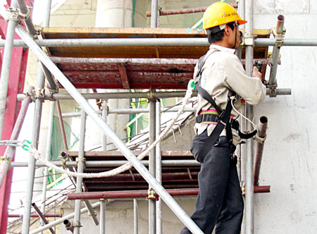 Dây đai an toàn là một thiết bị cần thiết trong lao động hiện nay
